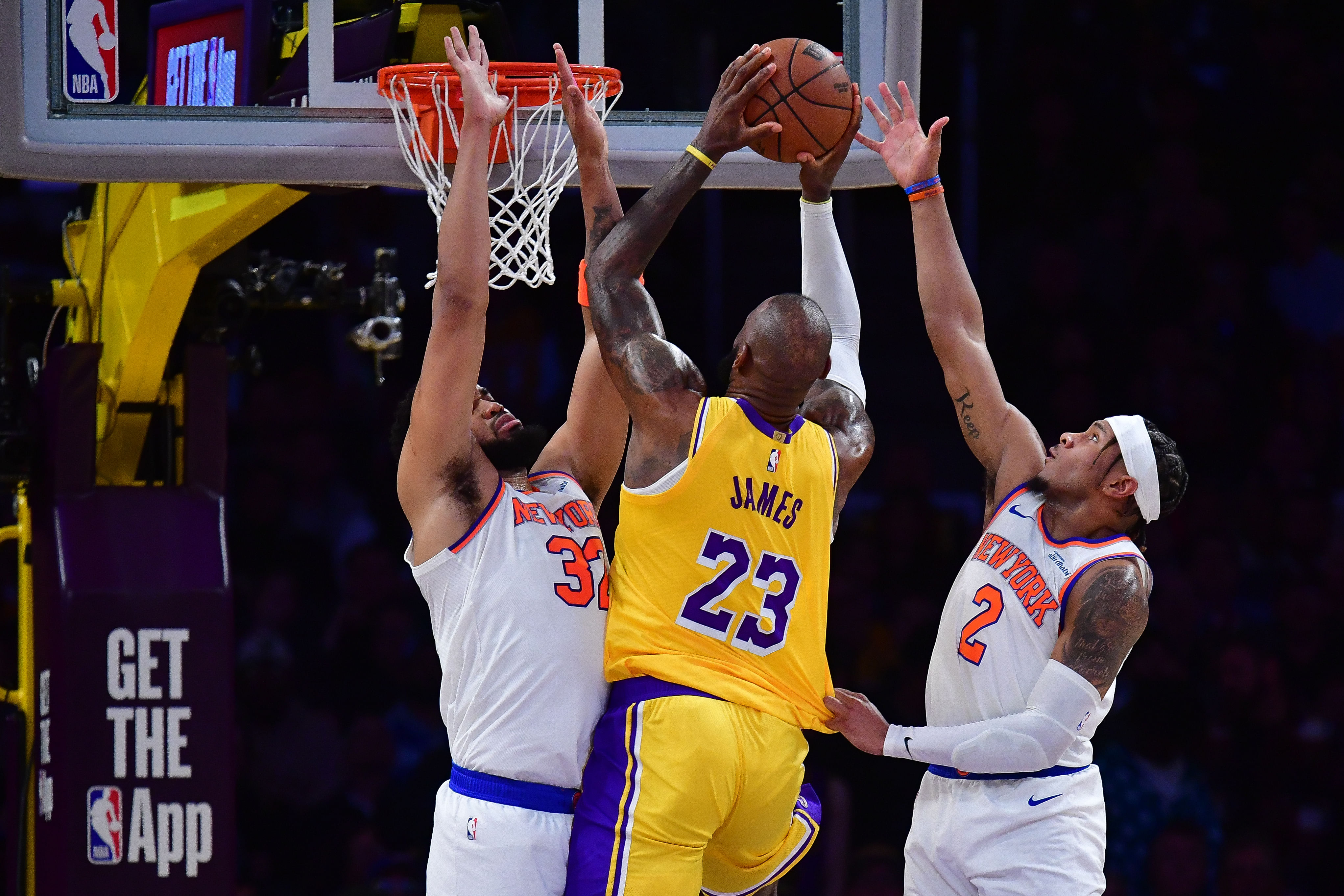 NBA analyst urges Knicks to trade Karl-Anthony Towns for LeBron James. (Photo: IMAGN)
